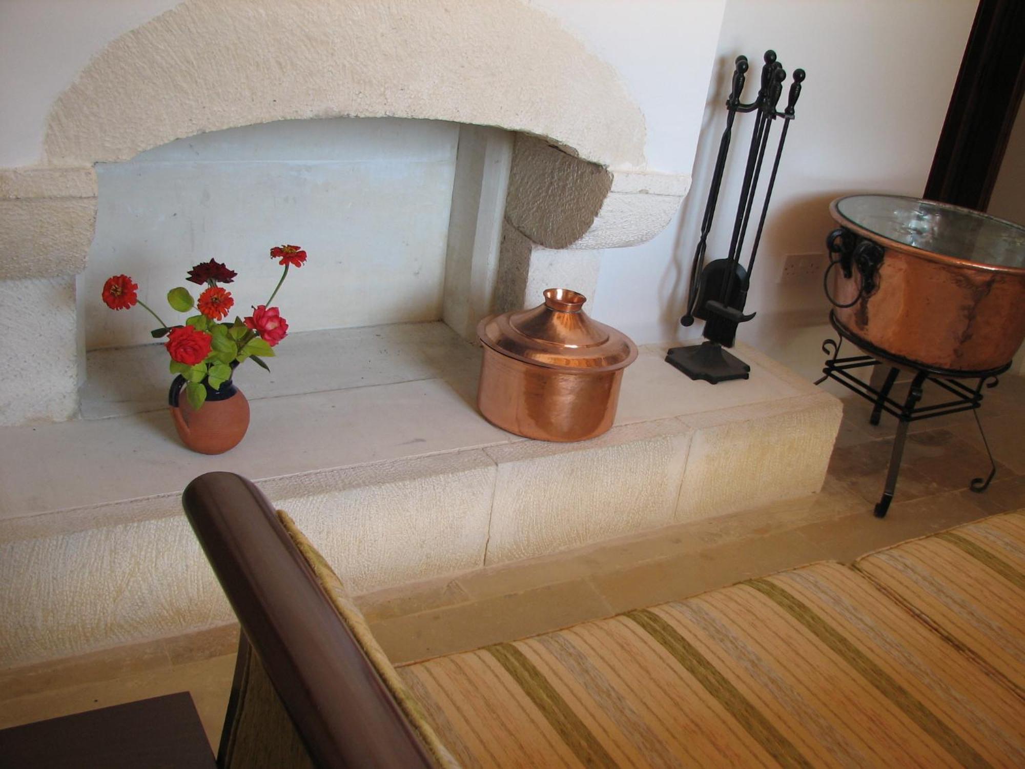 Lasa Heights Hotel Bagian luar foto