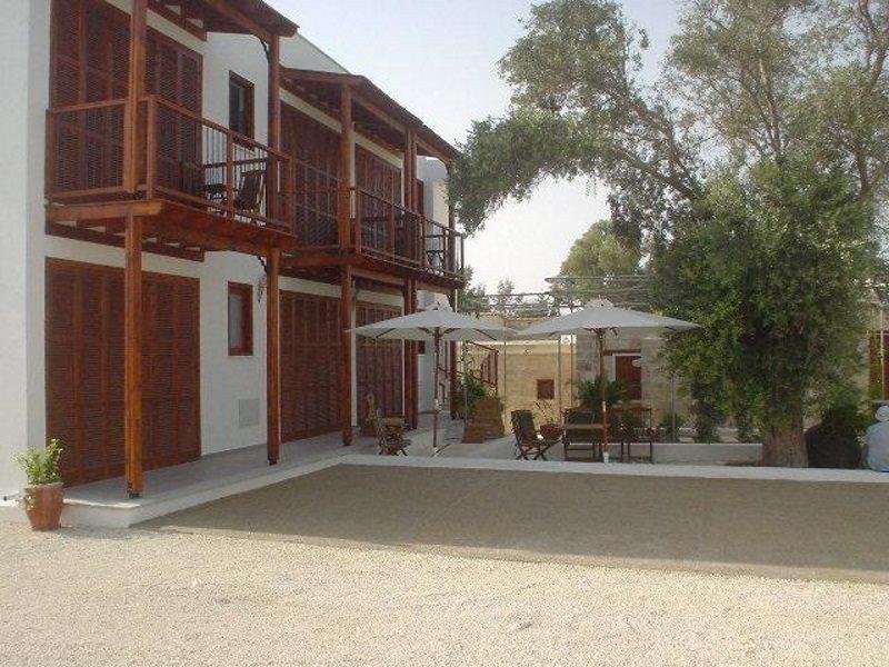 Lasa Heights Hotel Bagian luar foto
