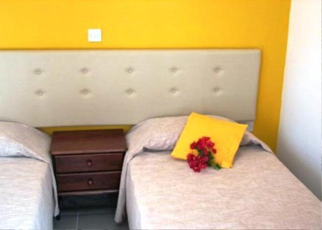 Lasa Heights Hotel Ruang foto